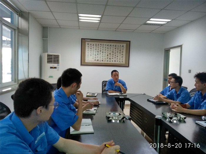 大学生座谈会照片IMG_20180820_171634_HDR_副本.jpg